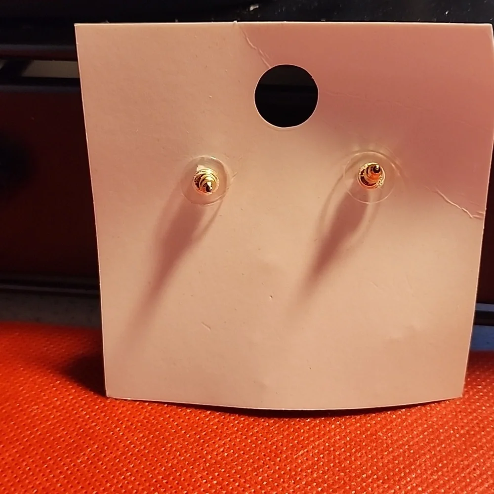 Ghost Earrings with Red Bows - Picture 2 of 4